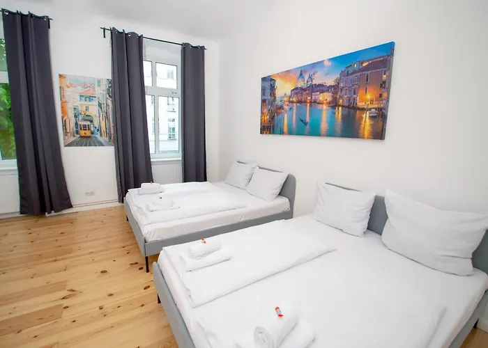 Wunderschoen, Hell Und Gross